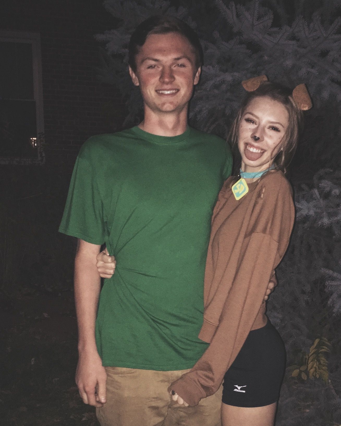 Keegan and I were Scooby and Shaggy for Halloween and got compliments all night! Had so much fun making this costume!  Last minute