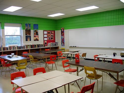Modern High School Classroom - Home Interiors Designs ... -   Awesome High School Classroom Design Ideas