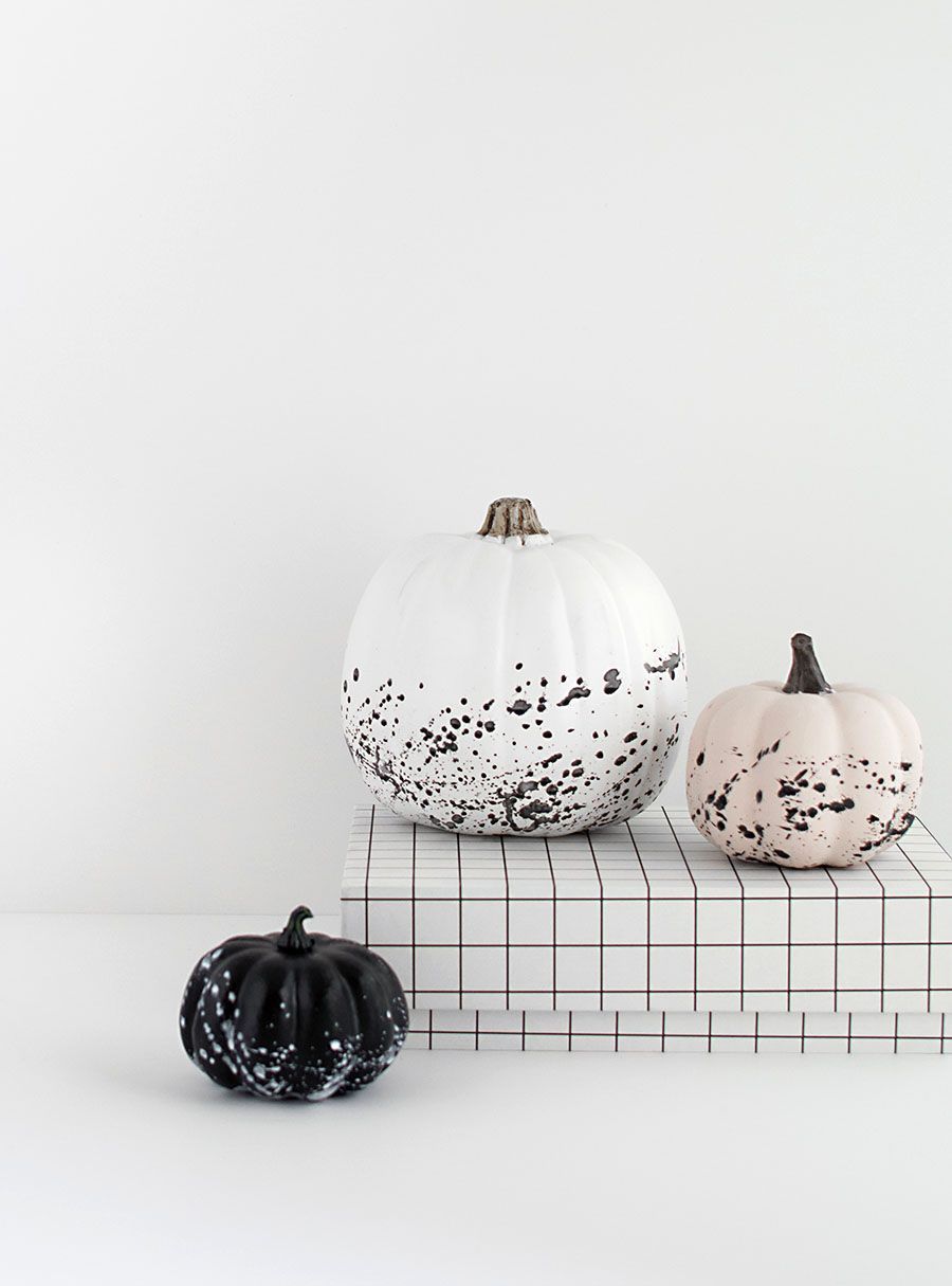 Paint splattered pumpkins DIY by MichaelsMakers Homey Oh My