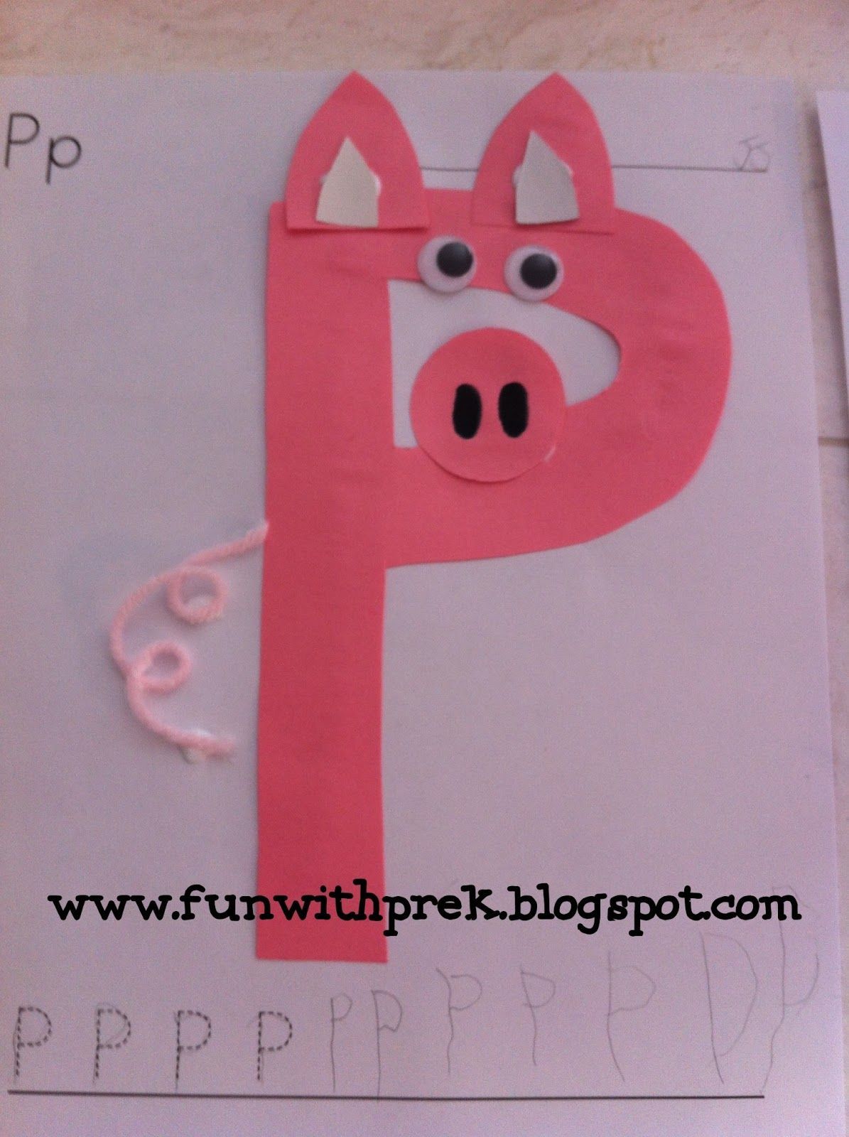 Cute preschool craft for P…P is for PIG and PINK!  That’s a pretty cute PIG!!