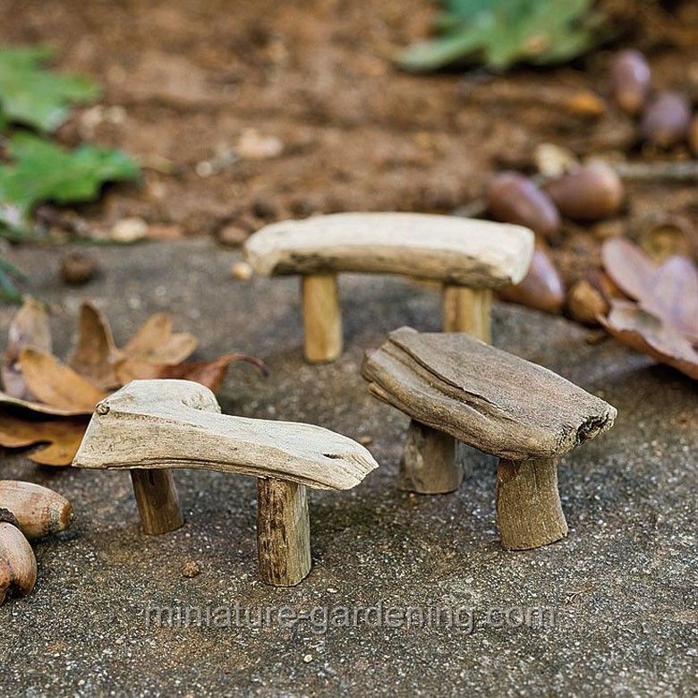 Driftwood Bench…cute for the beach or wilderness themes.  #miniature-gardening.com