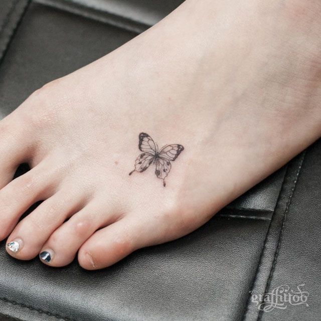 foot tattoo buterfly                                                       …