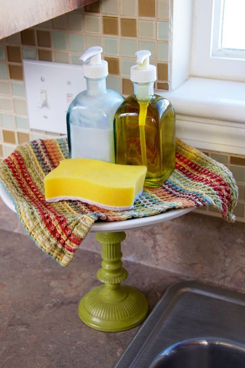 kitchen organization tips (I like the idea of matching soap containers and a crocheted cloth, just not enough room on my