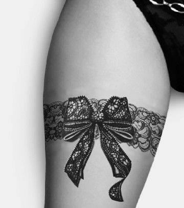 Ces 20 tatouages dentelle charmants vont vous donner des id?es ! -   21 lace thigh tattoo
 ideas