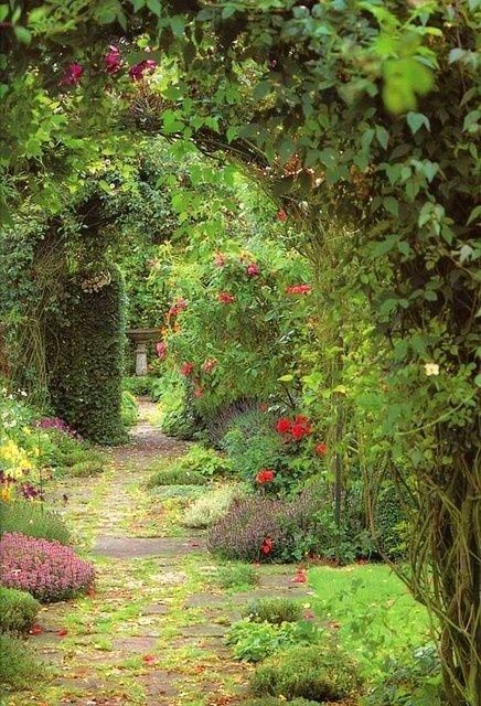 10 Secret Garden Ideas -   22 beautiful garden
 ideas