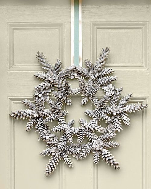 Snowy Pinecone Wreath -   23 pinecone crafts white ideas