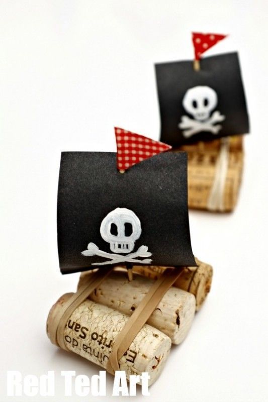 Easy (Pirate) Cork Boats -   24 cork crafts table ideas