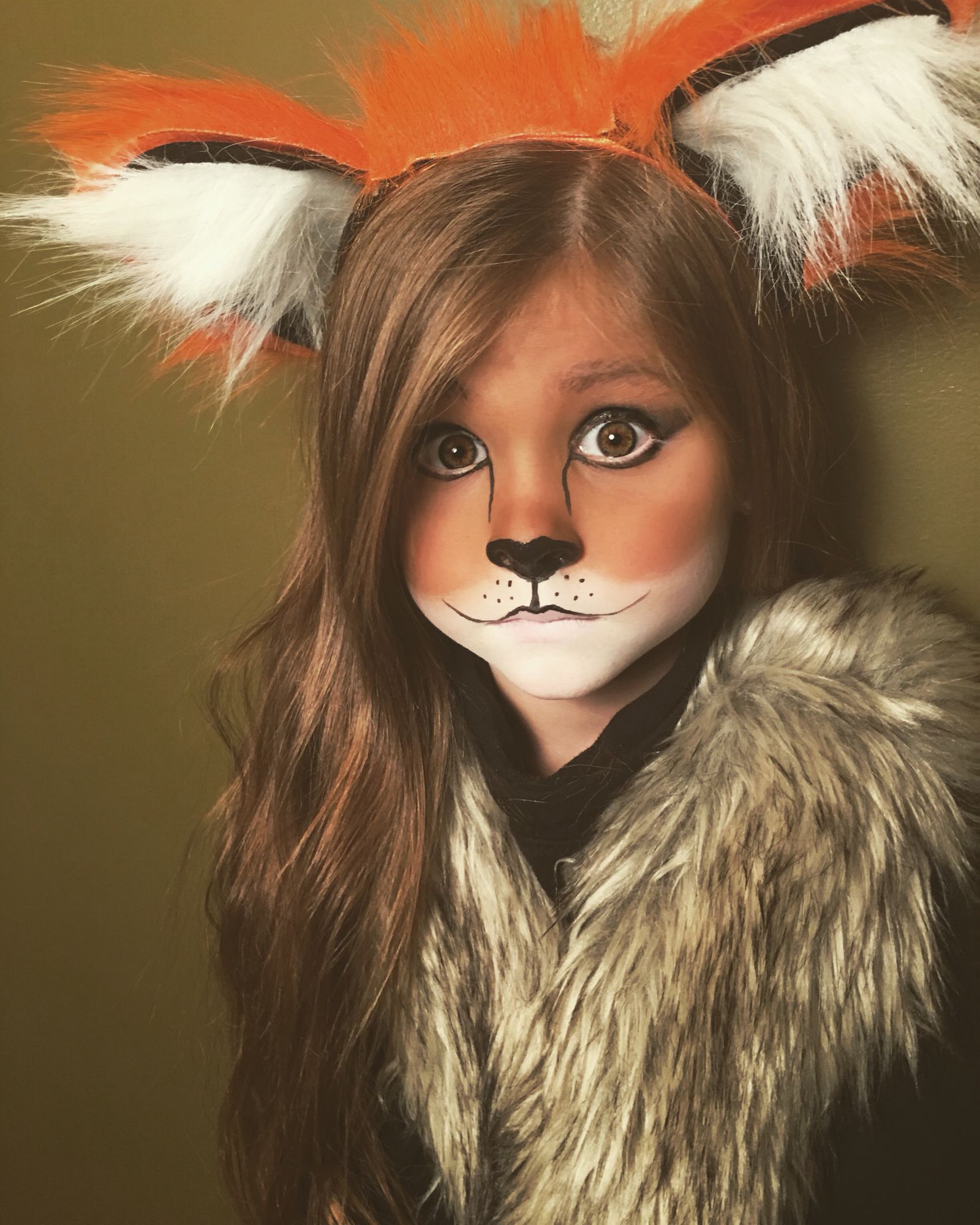 Cute and easy little girl fox Halloween makeup -   24 diy costume fox ideas