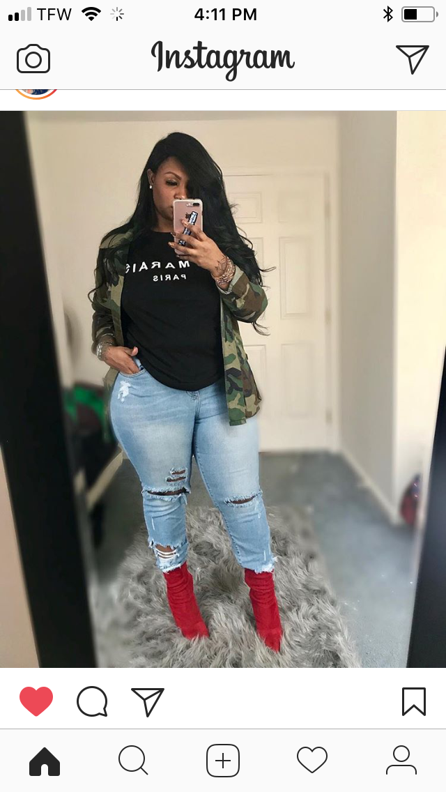 I have the jeans and camo jacket, I need some red boots...I’m sure JustFab will have some. -   21 fitness outfits curves
 ideas