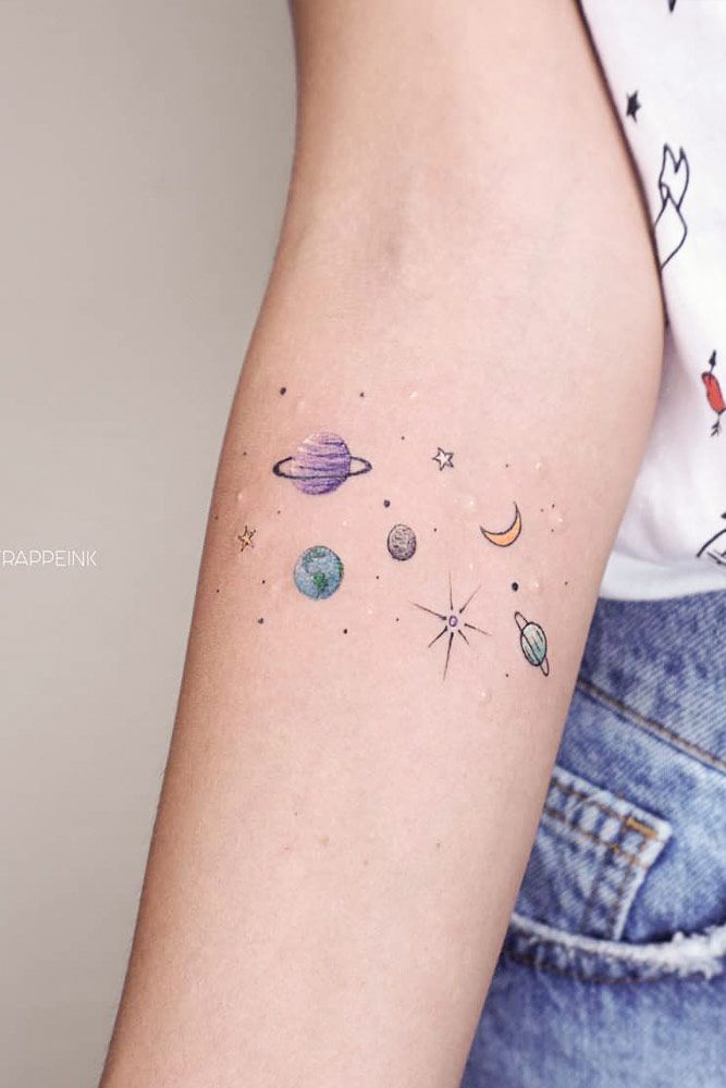 24 Minimalist Tattoo Designs – Catch Your Tiny Inspiration -   21 minimalist tattoo wrist
 ideas