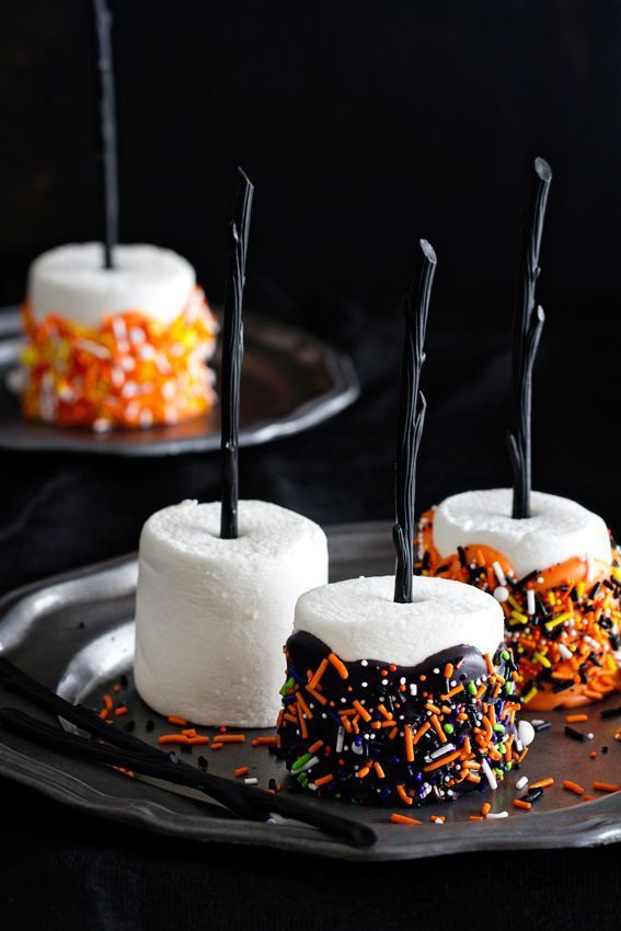 22 diy halloween cake
 ideas