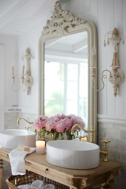 Elegant French cottage bathroom renovation peek & why I am in love already -   22 french decor bathroom
 ideas