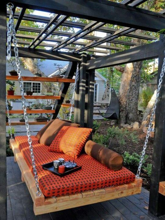 pallet garden swing | nothing hardscrabble about it ~ repurposing chic -   22 pallet garden couch
 ideas