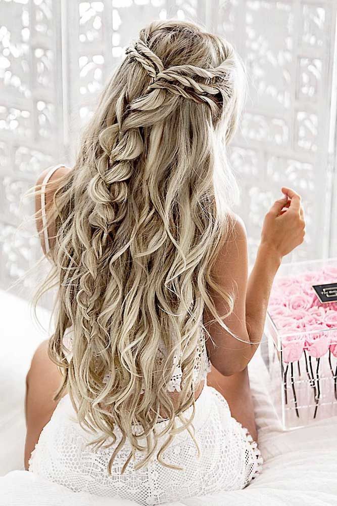 65 Stunning Prom Hairstyles for Long Hair for 2018 -   24 long style beauty
 ideas