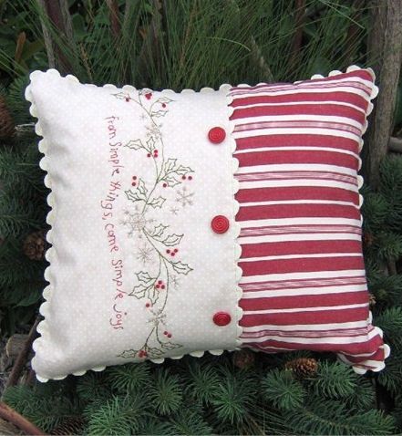 Simple Pillow Patterns | Simple Joys of Winter Pillow Pattern  (Do in black work rather than red on cream?) -   25 decor pillows red
 ideas