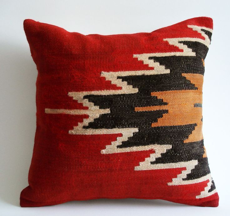 Wicked & Weird: Sukan kilim pillows -   25 decor pillows red
 ideas