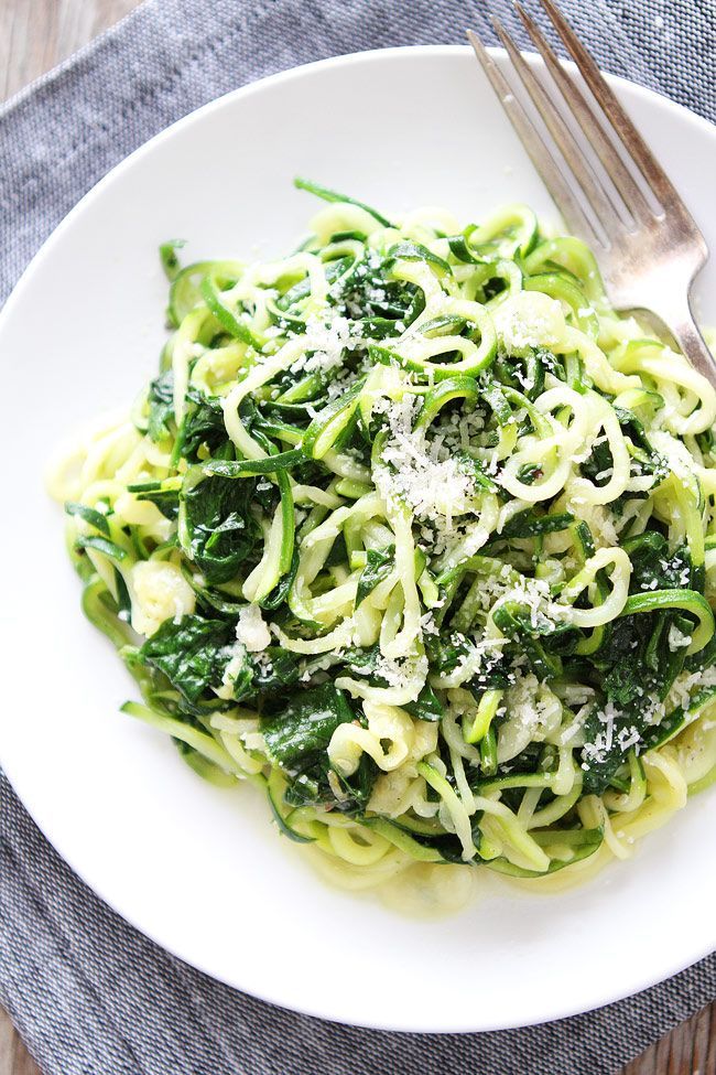 5-Ingredient Spinach Parmesan Zucchini Noodles -   20 lunch recipes noodles
 ideas