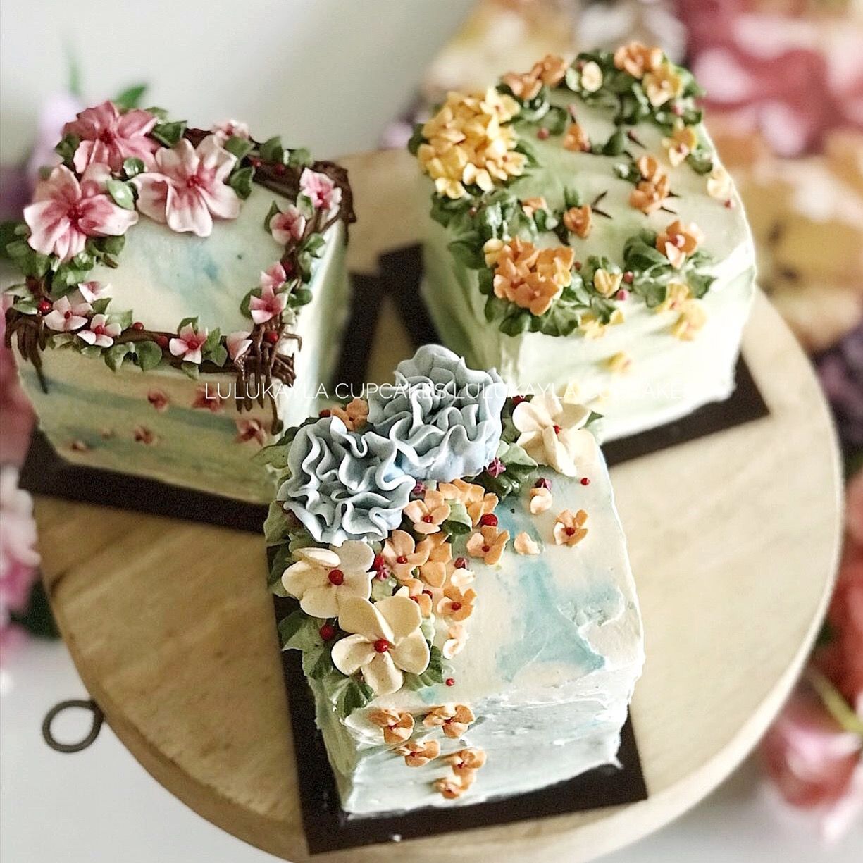 Flower buttercream cake -   22 cake decor buttercream
 ideas
