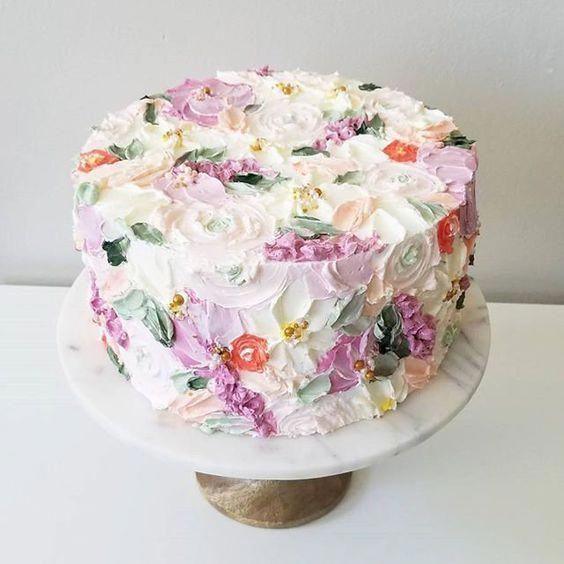 Buttercream bouquet cake #cakedecoratingdesigns -   22 cake decor buttercream
 ideas