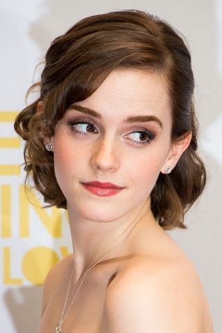 How to: Care for and style short hair | Vogue INDIA -   23 emma watson updo
 ideas