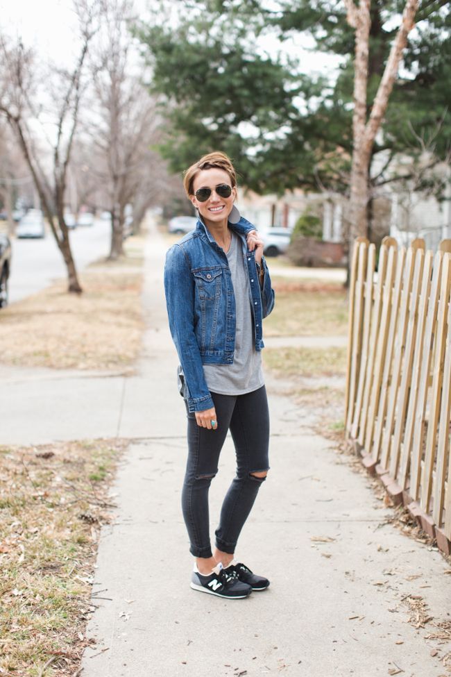 cool mom clothes, distressed skinnies, denim jacket, leather earrings, aviators -   24 mom style blog
 ideas