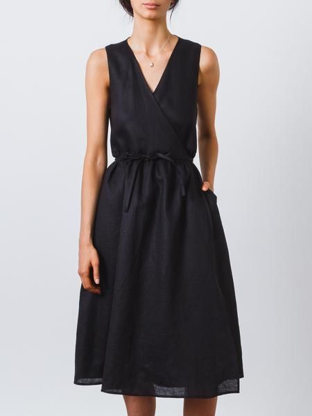 Black Linen Wrap Dress -   24 simple style chic
 ideas