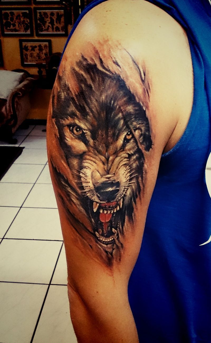 24 tattoo arm wolf
 ideas