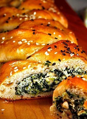 Spinach- and ricotta-stuffed challah: Recipe -   25 challah bread recipes
 ideas