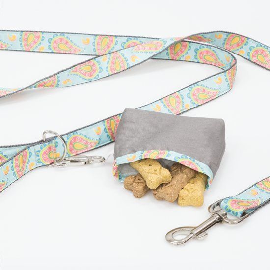 Take your dog for a stroll with our dog leash and treat pouch tutorial.  Free video tutorial and pattern. -   21 diy dog leash
 ideas