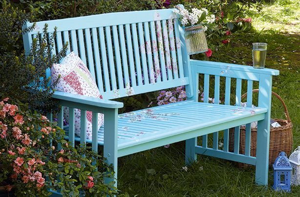 How to upcycle a garden bench -   22 blue garden bench
 ideas