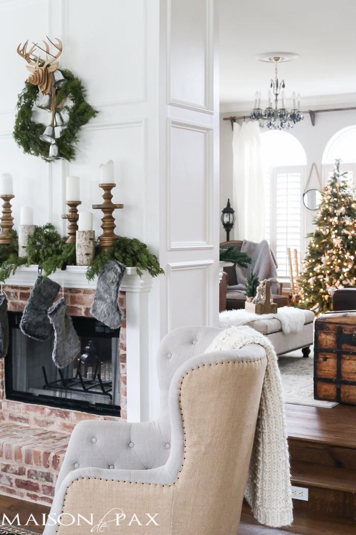 Green and White Christmas Decorating Ideas -   24 green christmas decor
 ideas