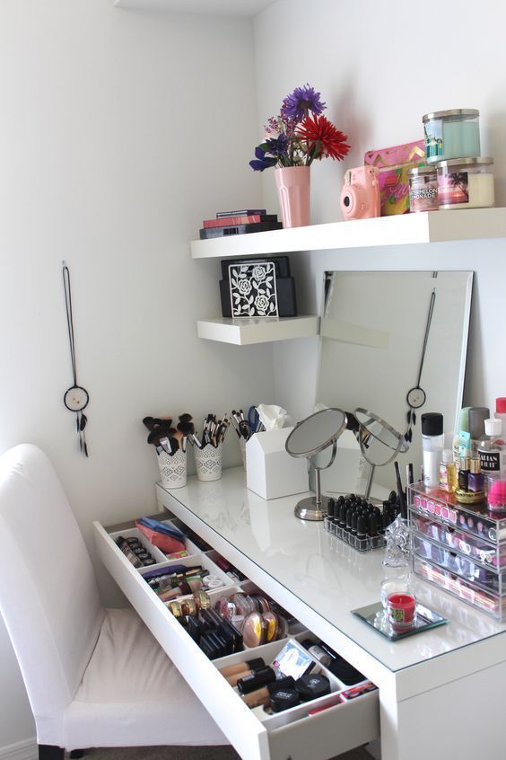 5 Cute DIY Makeup Organizer Ideas -   25 cute room decor
 ideas