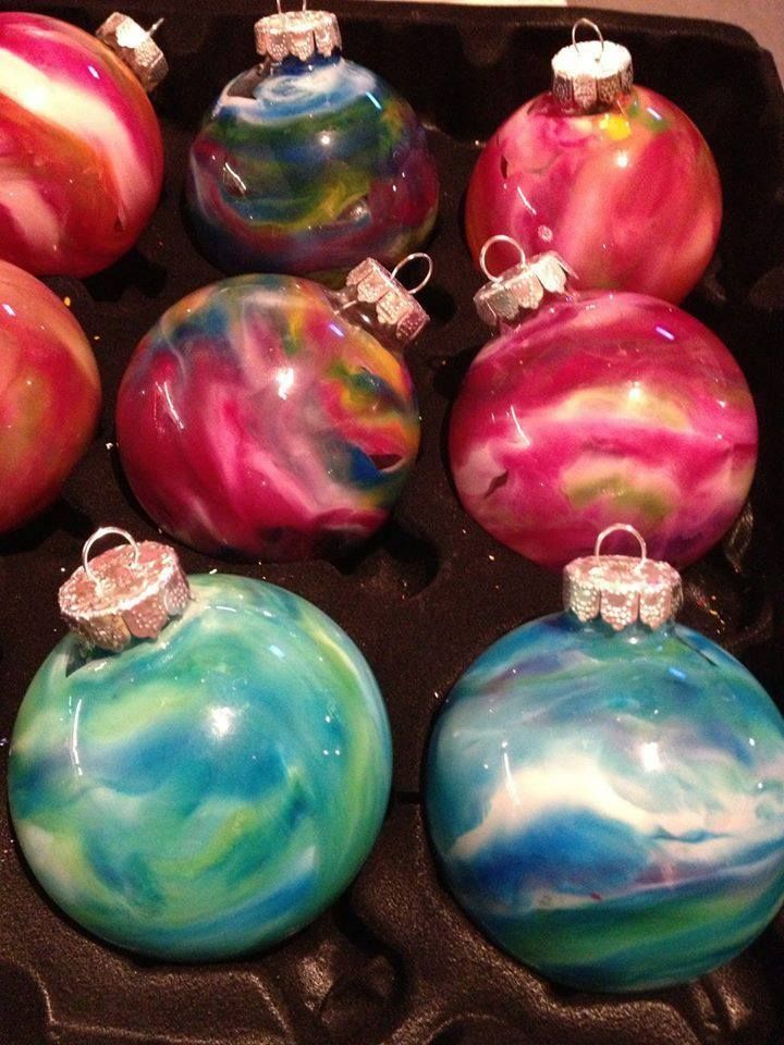 Beautiful!  Put a piece of crayon in a clear Christmas bulb, use a blow dryer to melt the crayon while turning the bulb to distribute the color!! -   25 diy ornaments kids
 ideas