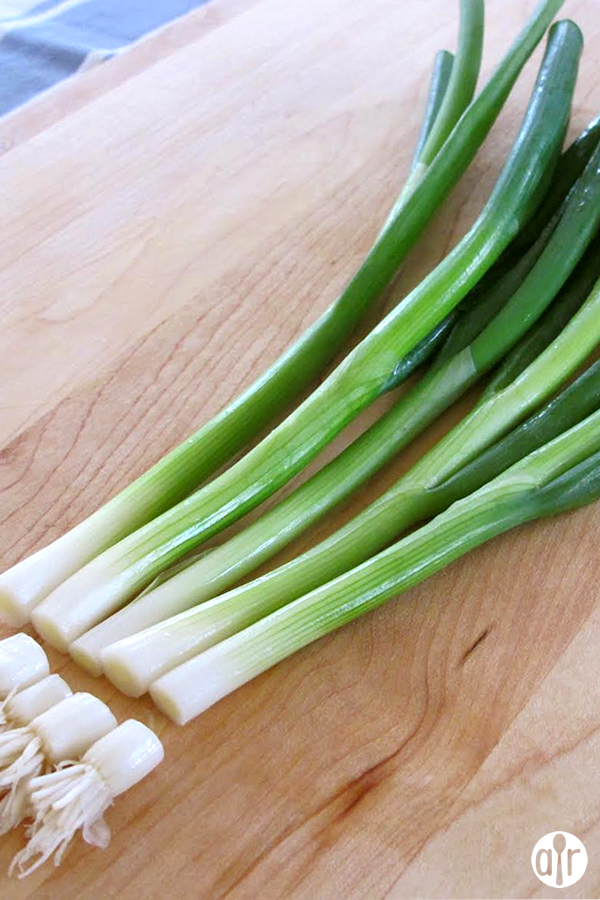 Regrow green onions from scraps and stop throwing money away. -   How To Grow Green Onions