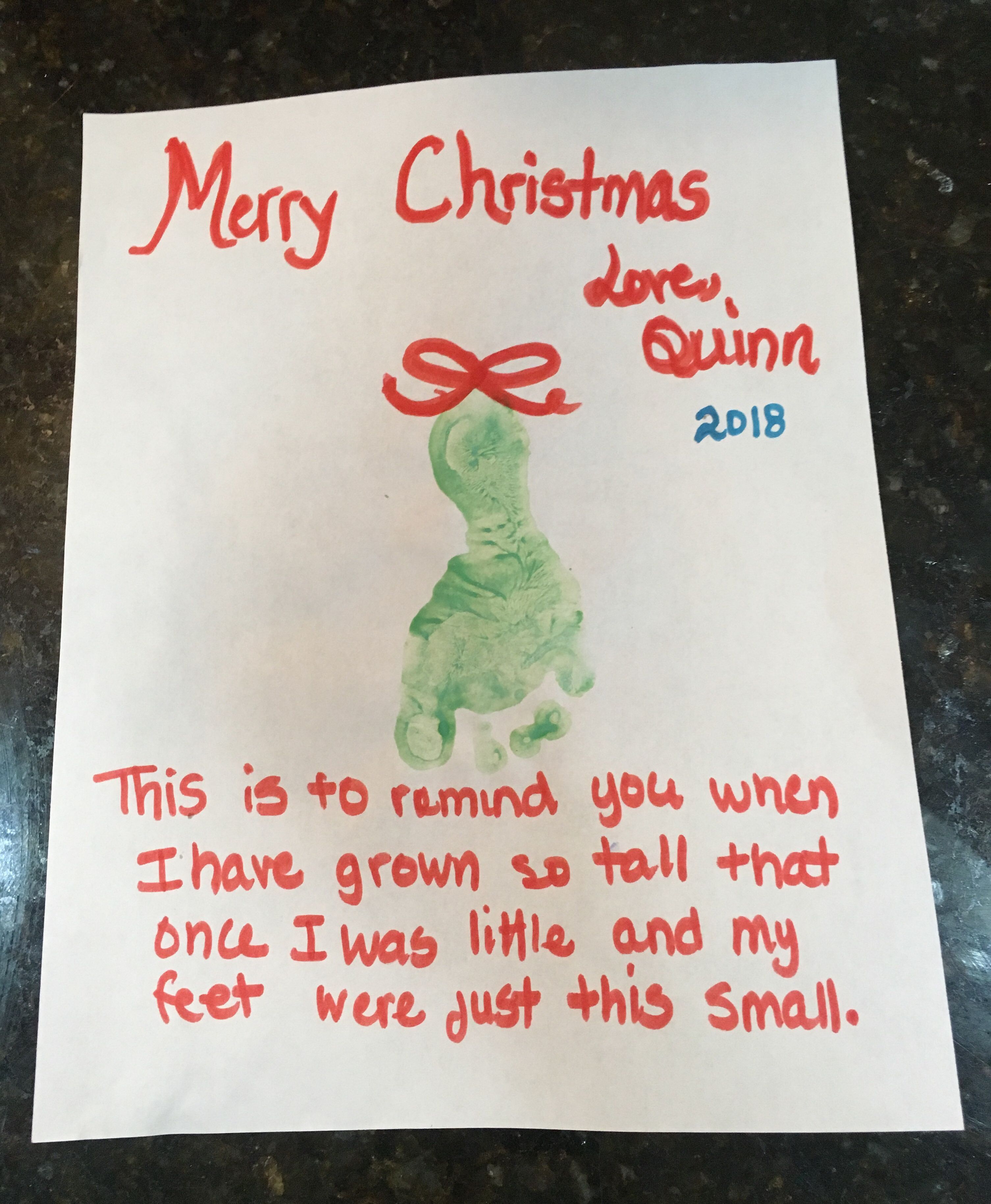 Footprint mistletoe -   25 young kids crafts
 ideas