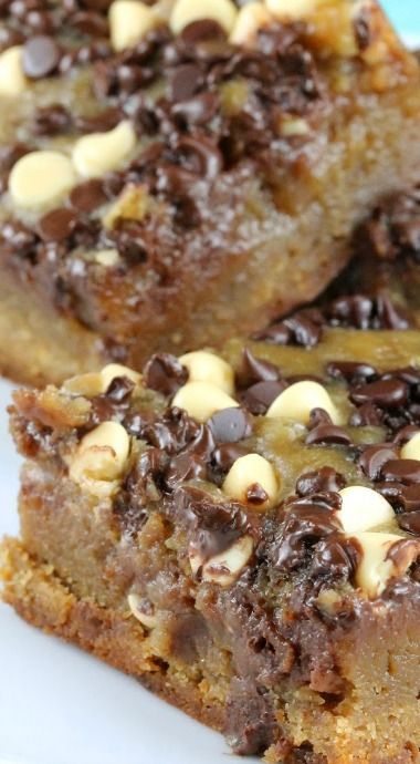 Slow Cooker Chocolate Chip Cookie Bars -   16 slow cooker desserts
 ideas