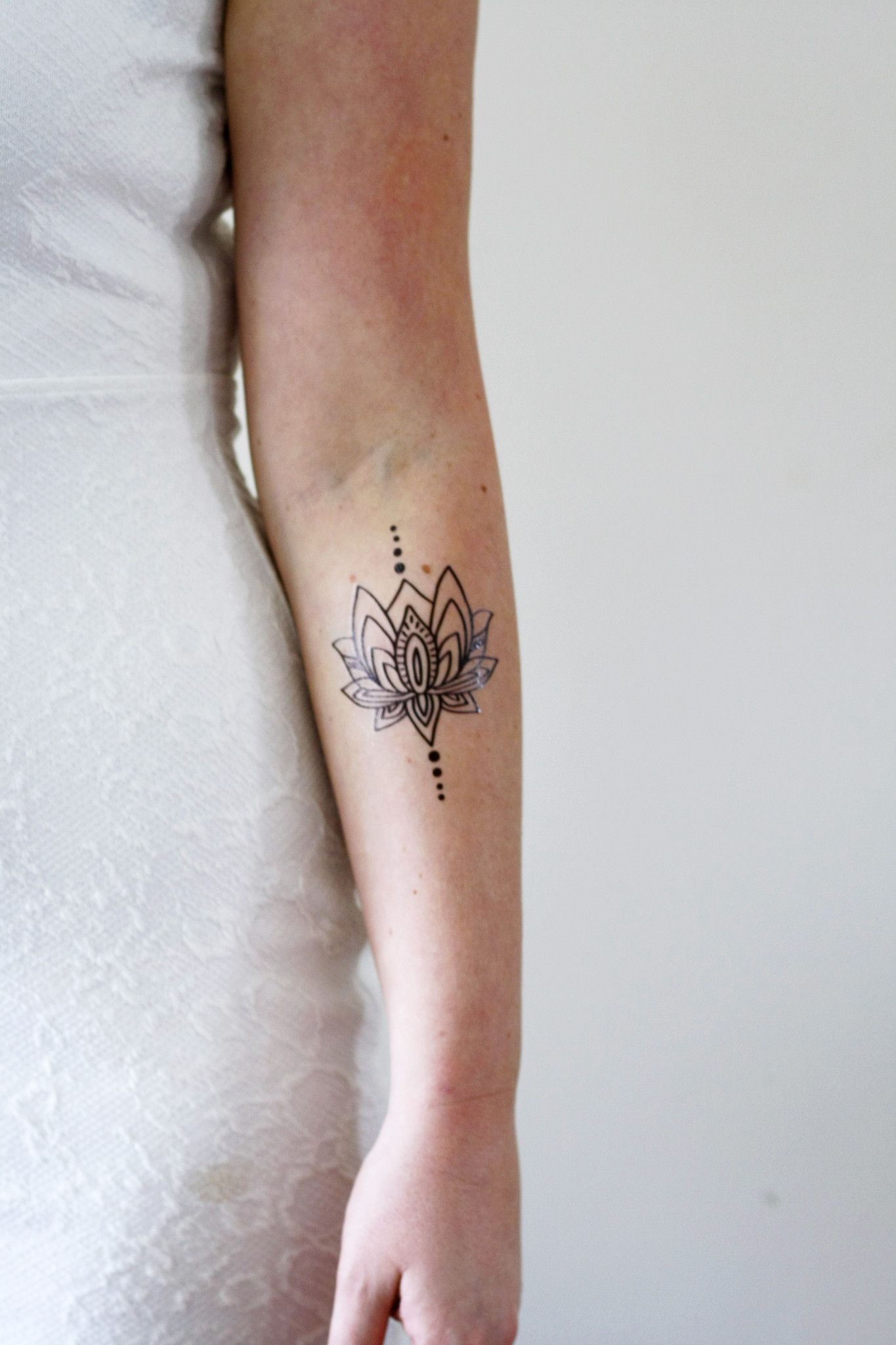 Lotus temporary tattoo -   17 tatuajes lotus tattoo
 ideas