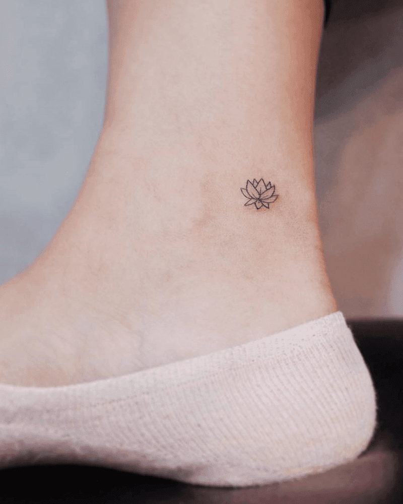 30 Photographs That Will Change How We View Tattoos -   17 tatuajes lotus tattoo
 ideas
