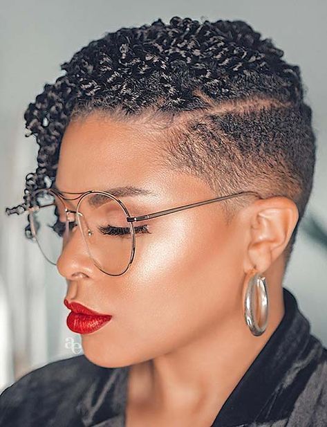 51 Best Short Natural Hairstyles for Black Women -   19 short girl style
 ideas