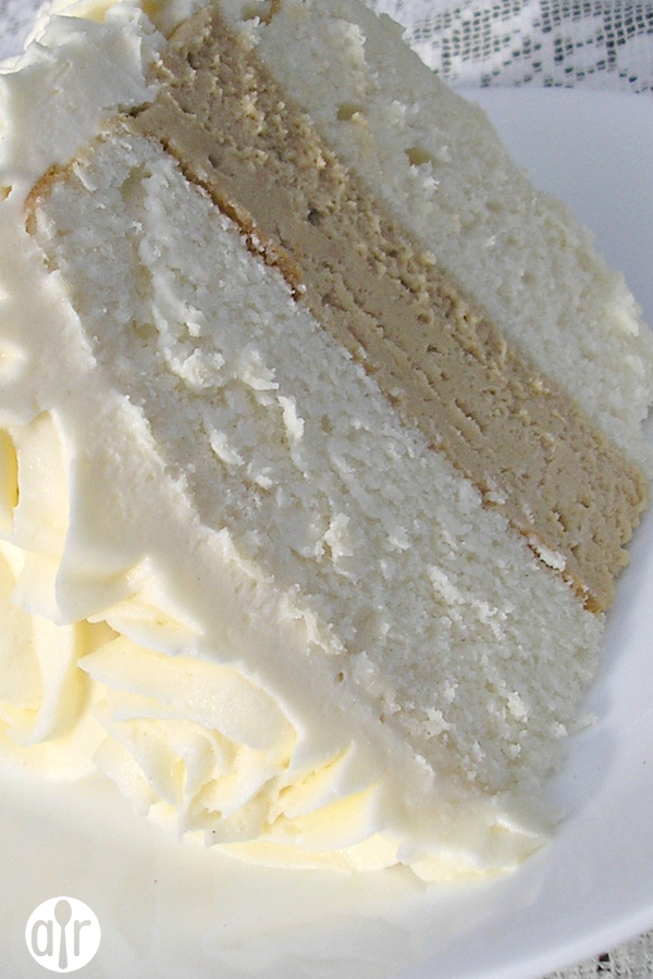 White Almond Wedding Cake | 