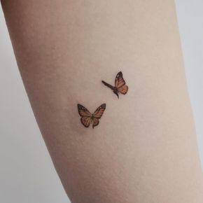 I would probably never get a butterfly tattoo, but I think these are so pretty. #beautytatoos -   20 geometric tattoo butterfly
 ideas