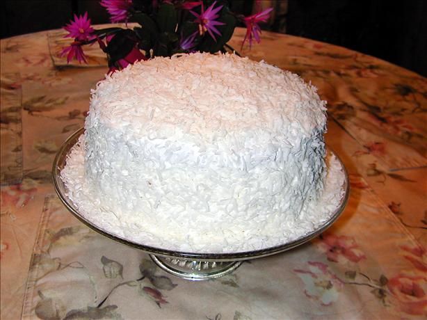 Paula Deen's Jamie's Coconut Cake -   23 coconut cake recipes
 ideas