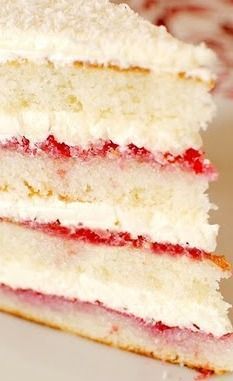 Raspberry Lemon Coconut Cake - filling is layered raspberry preserves and on top of that a lemon buttercream layer -   23 coconut cake recipes
 ideas