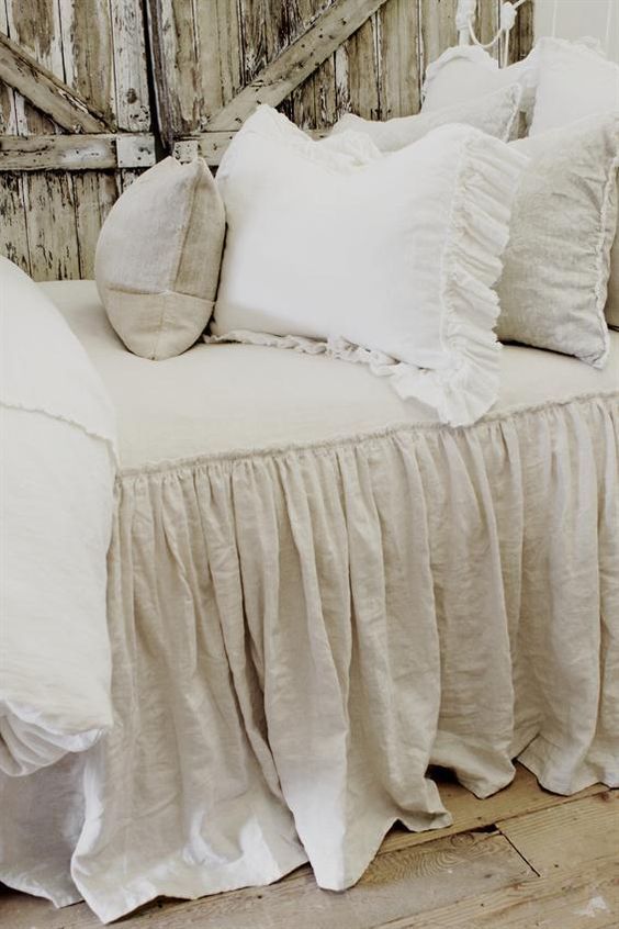 Vintage Ruffle Coverlet from Full Bloom Cottage -   23 romantic country decor
 ideas