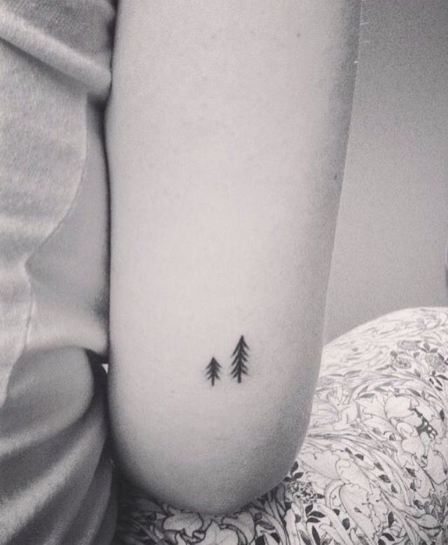 ? pin: angelinabenner ? -   23 tiny tattoo tree
 ideas