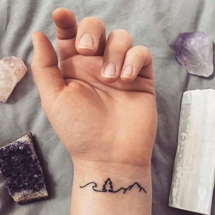 modern tattoo #Minimalisttattoos -   23 tiny tattoo tree
 ideas