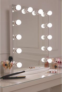 Mesa de maquiagem -   24 diy vanity accessories
 ideas