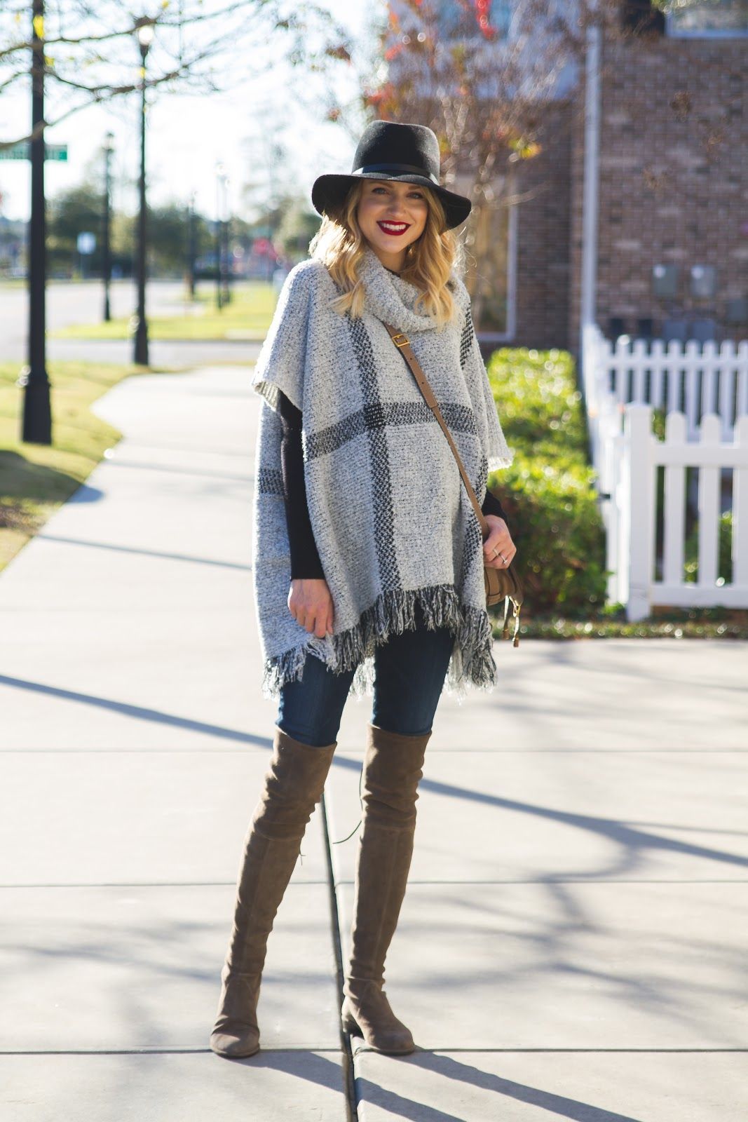 Little Blonde Book by Taylor Morgan | A Life and Style Blog : Plaid Poncho -   24 pregnancy style winter
 ideas