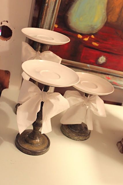 Display stands for a craft fair table. Creates a cohesive look -   24 standing crafts table
 ideas