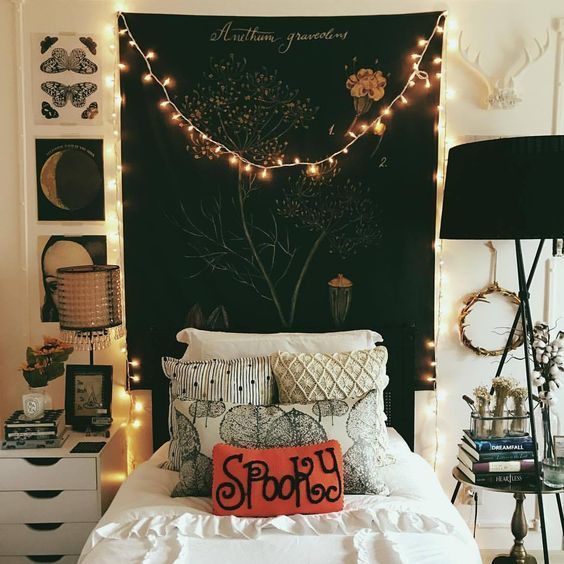 30 Halloween Decoration Themes To Get Your Space Into The Spooky Spirit -   12 halloween decor bedroom
 ideas